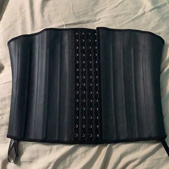 Yianna Waist Trainer for Women - Picture 4 of 4